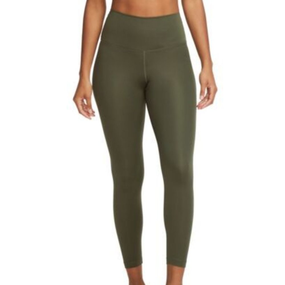 Nike Women's‎ Yoga Cargo Khaki (Olive) 7/8 Legging (DJ0801-325) Size L $65 MSRP
